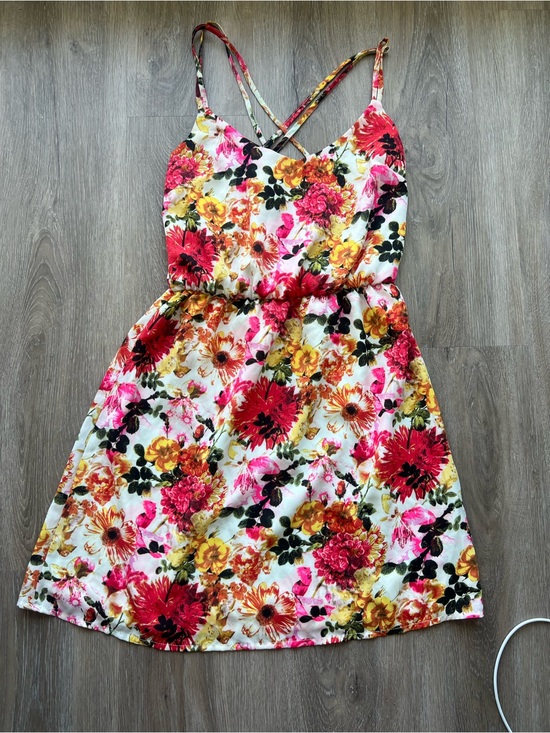 Dynamite Other - Dynamite Floral Strappy Sundress